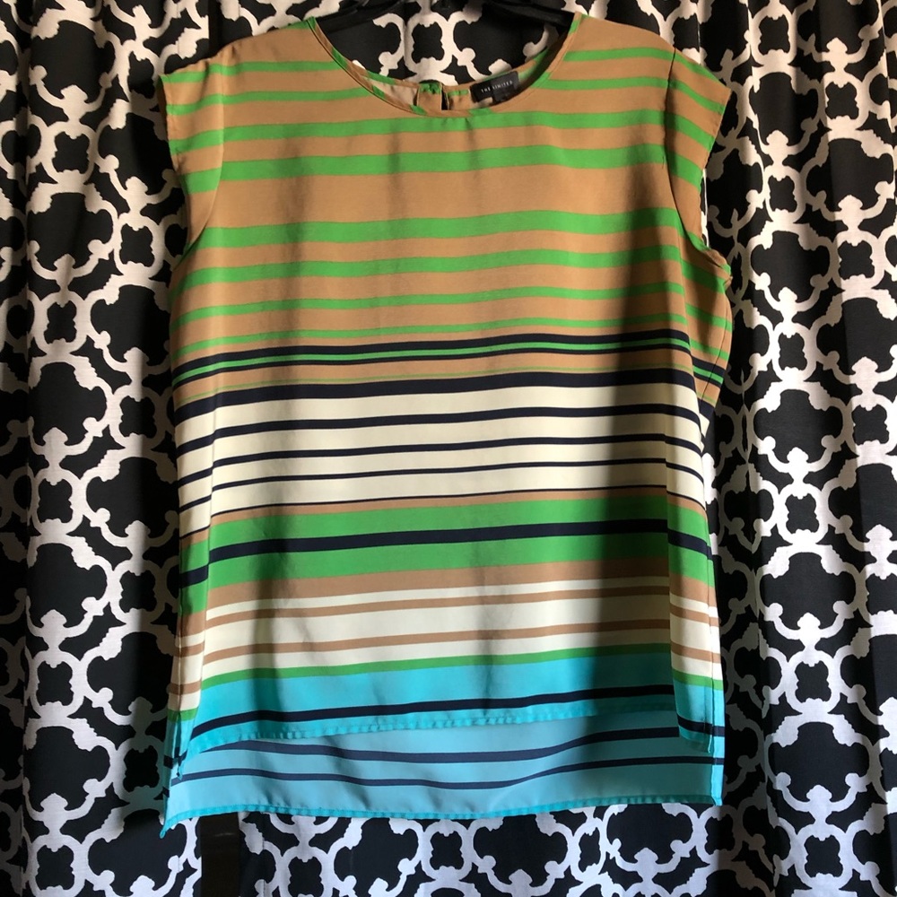 Limited striped shell top